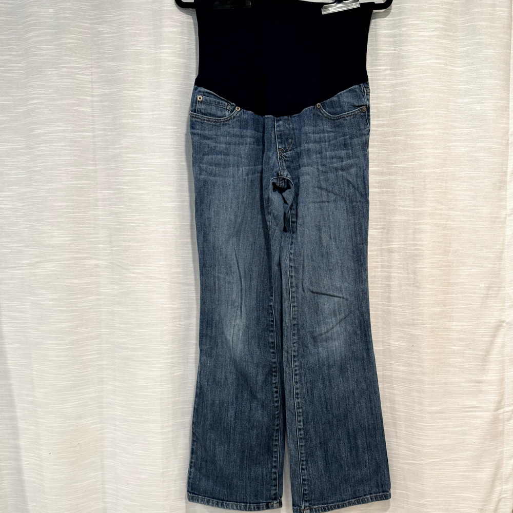 Maternity Flared Jeans Size 4, Brand Liz Lange Good used condition